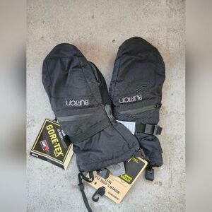 Burton Black Gore-Tex Mittens